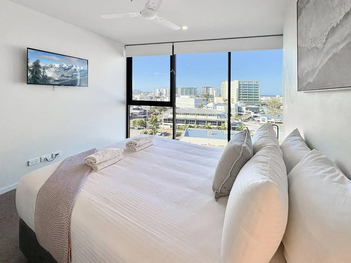 Luxury Maroochydore Apartment